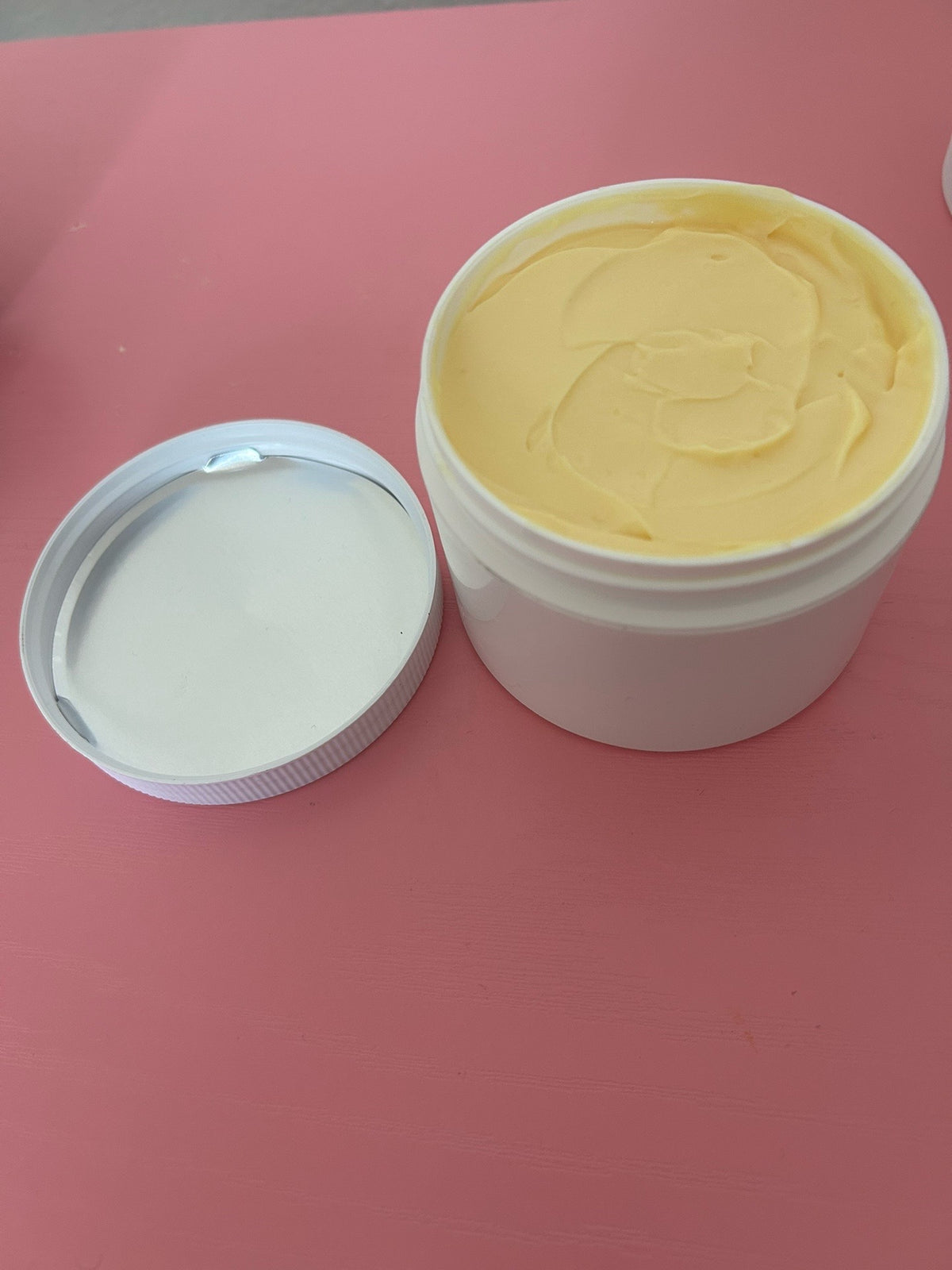 Glow Bright - Underarm & Dark Thigh Cream – Skin Brightening & Moisturizing Body Cream – 8 oz